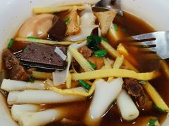 -瓦洛洛传统市场