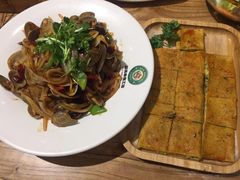 -丽伟的串·烧烤·砂锅(芝麻街店)
