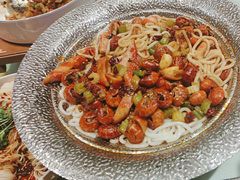 -巴特餐饮6加1音乐餐吧·新疆菜