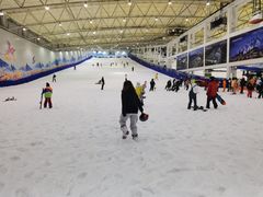 -乔波室内滑雪场