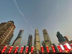 -陆家嘴空中步行连廊