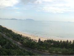 -三亚湾海居铂尔曼度假酒店