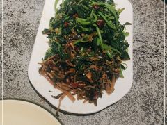 -华盛园卷子王农家菜水库鱼