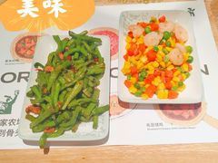 -老乡鸡(上海白玉兰广场店)