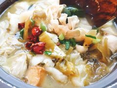 -周鱼小馆石锅酸菜鱼(活力汇店)