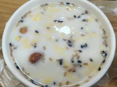 -清真老马家国华牛奶鸡蛋醪糟(正宁路店)