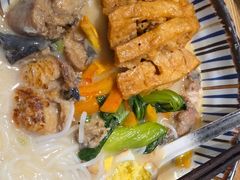 -鲜越鲜鱼粉(财富购物中心店)