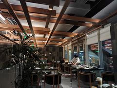 靠窗位-王鼎精致料理铁板烧(世博源店)