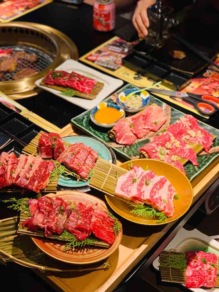 名炙·渔场烧肉(万象城店)-"看很多人推了这家烤肉,就去拔草了.选择.