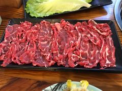 新鲜嫩牛肉-荣记潮汕牛肉火锅(仙鹤街店)
