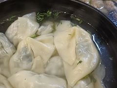 -真真鲜馄饨店(启蒙路店)