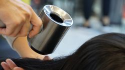 -PE SALON 