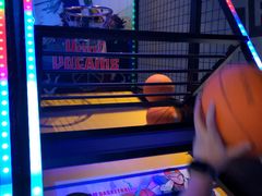 -世代星球·保龄球·镭战真人CS·团建(杨浦店)
