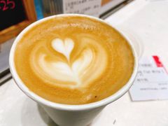 澳白-Manner Coffee(大宁国际商业广场店)