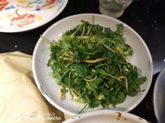 香菜干丝-老头儿油爆虾·知味杭州(爱琴海购物中心)