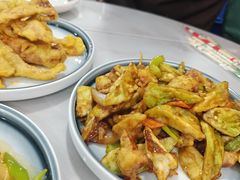 -红姐东北菜私房菜铁锅炖饺子馆(中街店)