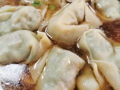 菜肉馄饨-古徽州馄饨店(宝安路店)