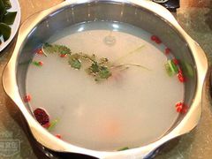 -风情丽江斑鱼火锅(孙家沟西南路80号店)