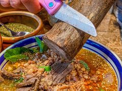 -云阿蛮云南生烫牛肉米线(奉贤路店)