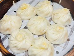 蟹粉小笼包-馋三尺蟹粉小笼(人民广场店)
