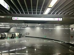 -红土地(地铁站)