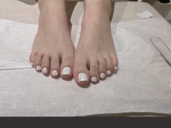 -赢韵美甲美睫瑞士净斑中心