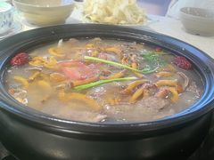 -九寨沟特色牦牛肉汤锅