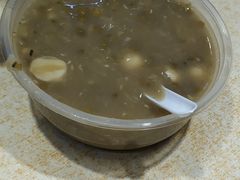 绿豆莲子糖水-百花传统甜品店(原址店)