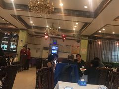 大堂-鑫巴蜀小镇 · 水煮鱼专研店(玉桥店)