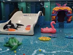-Swim斯卫姆国际儿童游泳中心(红博中央公园店)