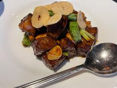 蒜片葱爆和牛粒-杭州西子湖四季酒店·金沙厅