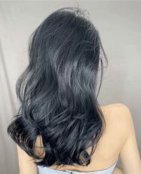 -变画·发型STUDIO