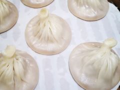 -诚铭记·虾仁汤包·成都小吃(融创店)