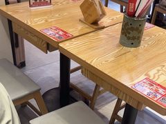 -魔都三兄弟酸辣粉·蘸卤炸串(虹桥万科店)