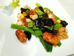 -千百味红餐厅·江西菜(绿地双子塔店)