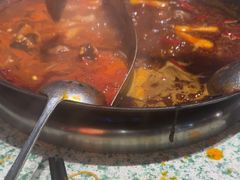 番茄鸳鸯锅-五里关火锅(牛市口店)