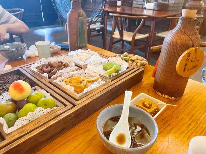 江南第一茶楼-"很喜欢这里,环境好服务好,小点心很不错,.