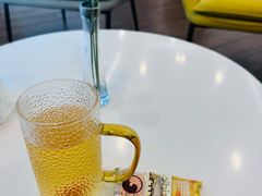 -上海宝宁宝马4S店