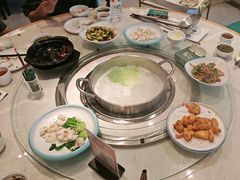 -粤顺渔坊·中山脆肉鲩火锅(清湖店)