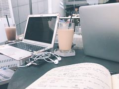 -UNI UNI(环亚凯瑟琳店)