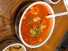 -渝是乎川渝小炒(新世界百货望京店)