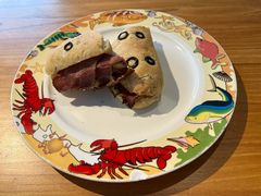 牛肉酸黄瓜恰巴塔-THE PRESS(复旦大学店)