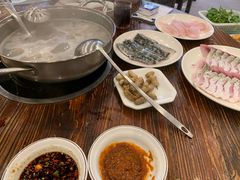 -正能量脆肉鲩火锅
