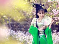 寒烟翠-九月鹰飞汉服摄影工作室