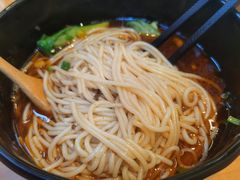 -霸蛮湖南菜·牛肉粉(荣京西街店)