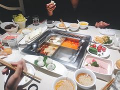 四拼锅底-海底捞火锅(泉城路店)