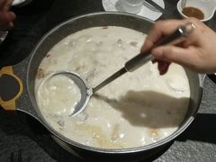 -煲宫猪肚鸡(昆山金鹰国际购物中心店)