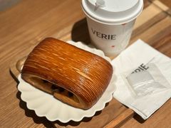 -VERIE BAKEHOUSE