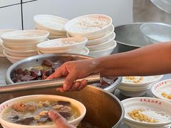-文山荷鲜居(翠湖店)