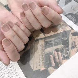 -十月·日式美甲美睫·纹眉